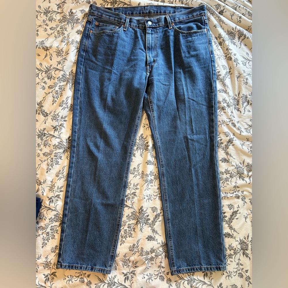 Levi 541 men’s athletic fit jeans W38 L32
